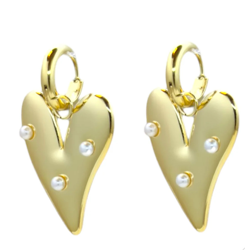 Hartjes parel oorbellen - goud