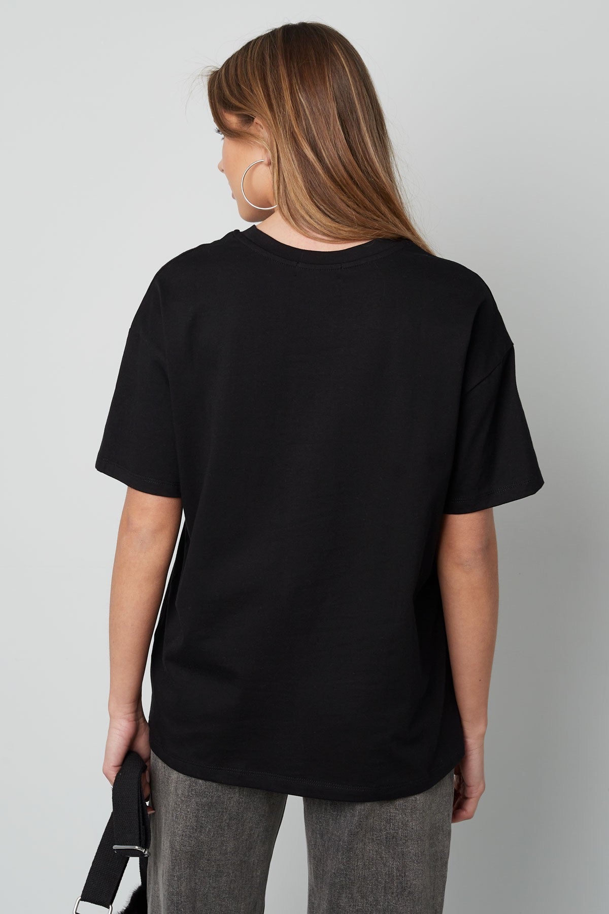Letter M top - black