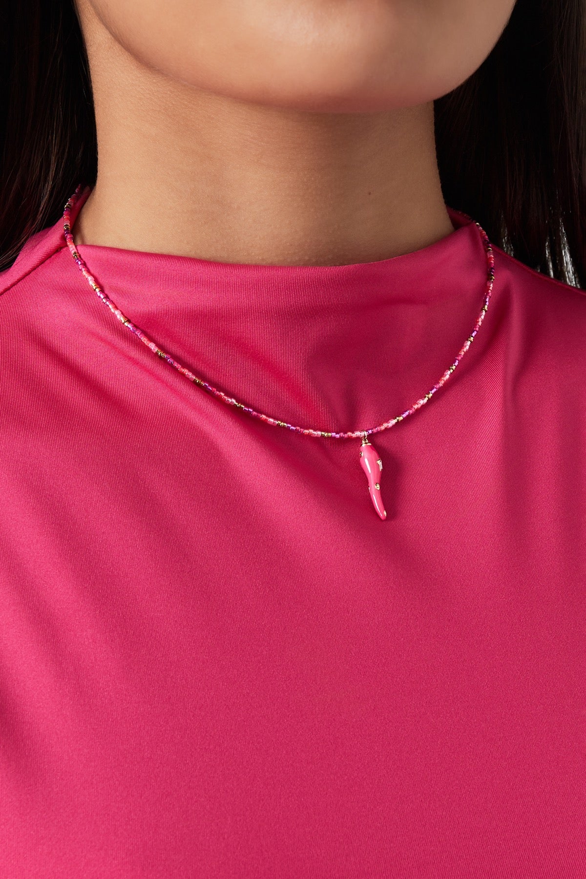 Hete peper ketting - fuchsia