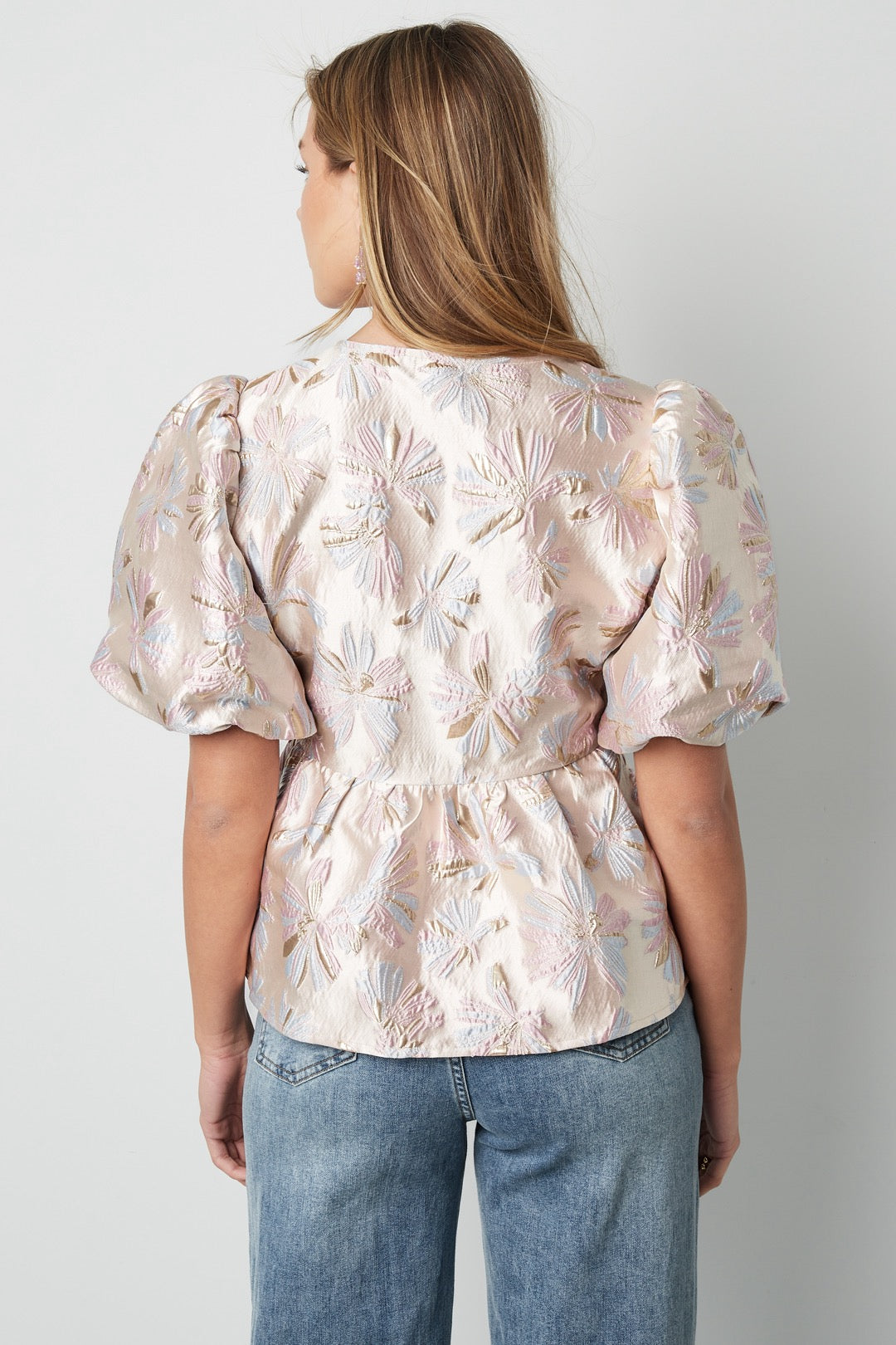 Top korte mouw met bloemenprint - champagne