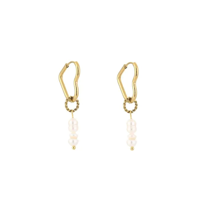 Hartjes parels oorbellen - goud