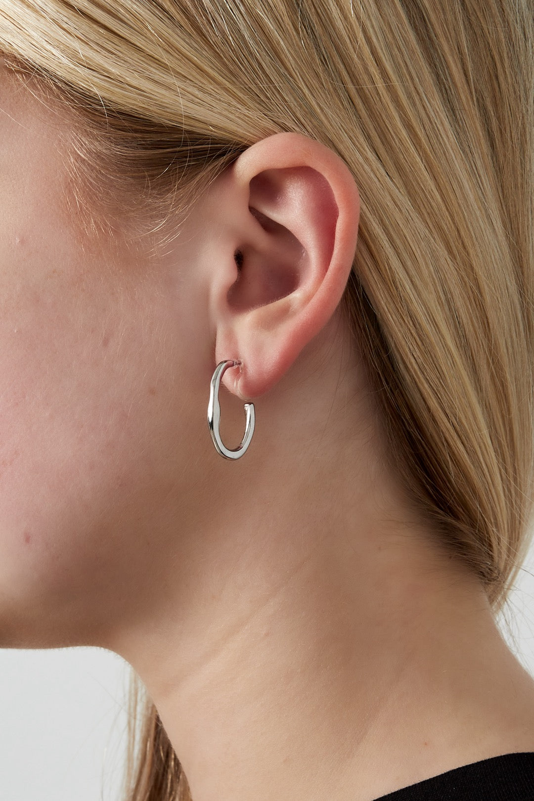 Sleek clip oorbellen - zilver