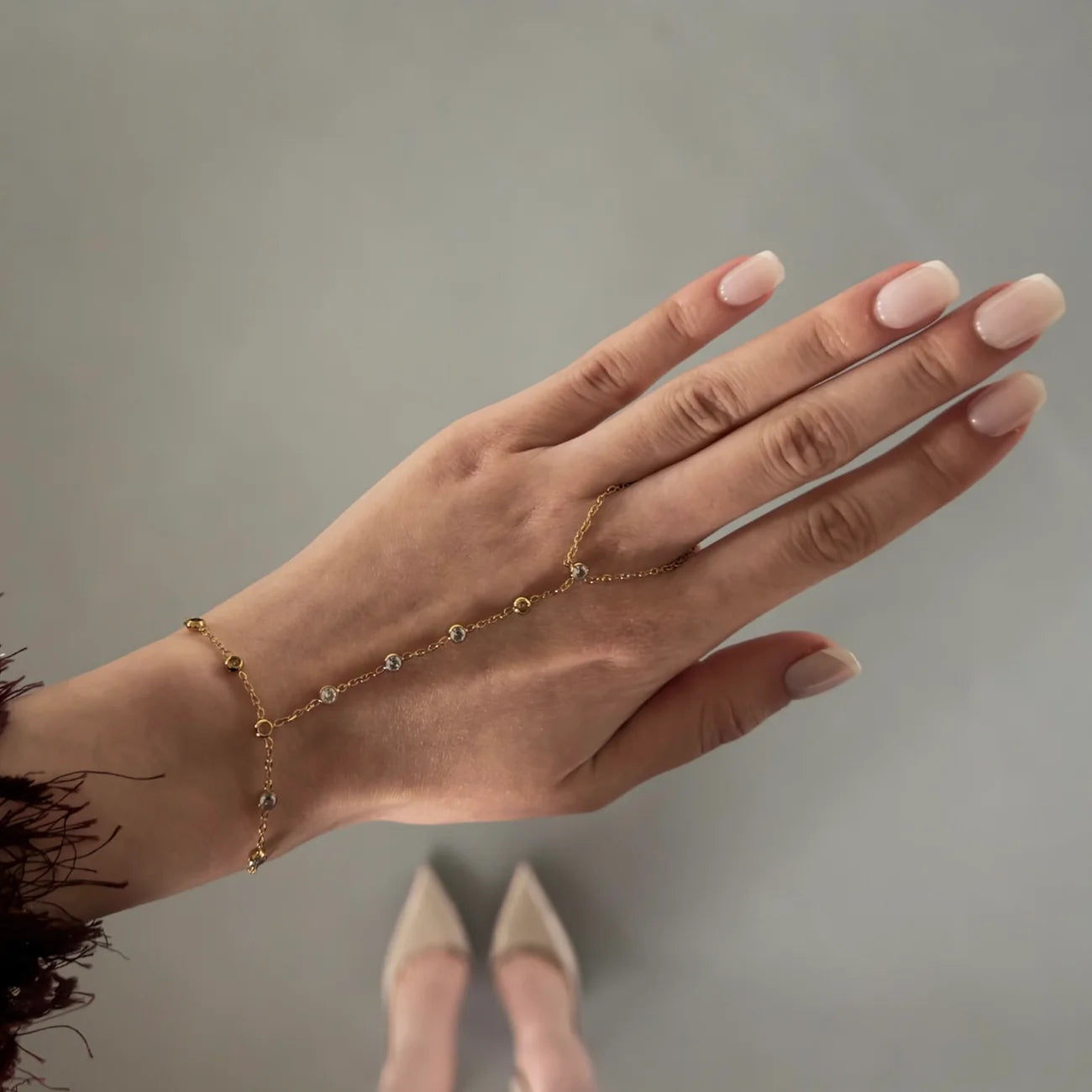 Love hand chain