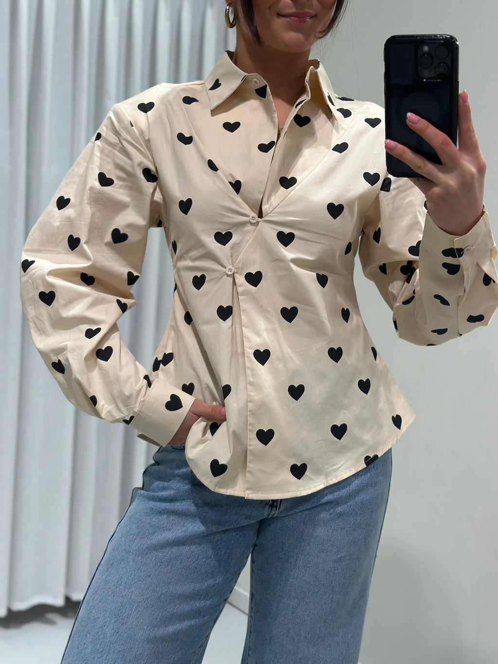 Rose blouse beige