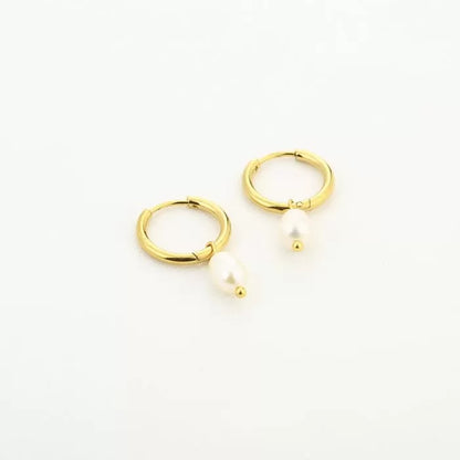 Pearl drop oorbellen - goud