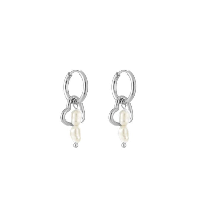 Pearl kiss oorbellen