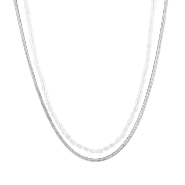 Snake pearl ketting